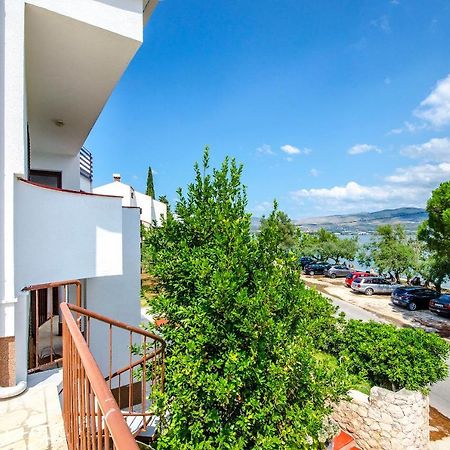 Apartments Tabak Трогир Екстериор снимка