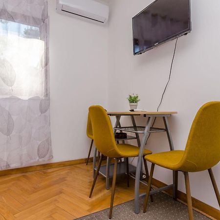 Apartments Tabak Трогир Екстериор снимка
