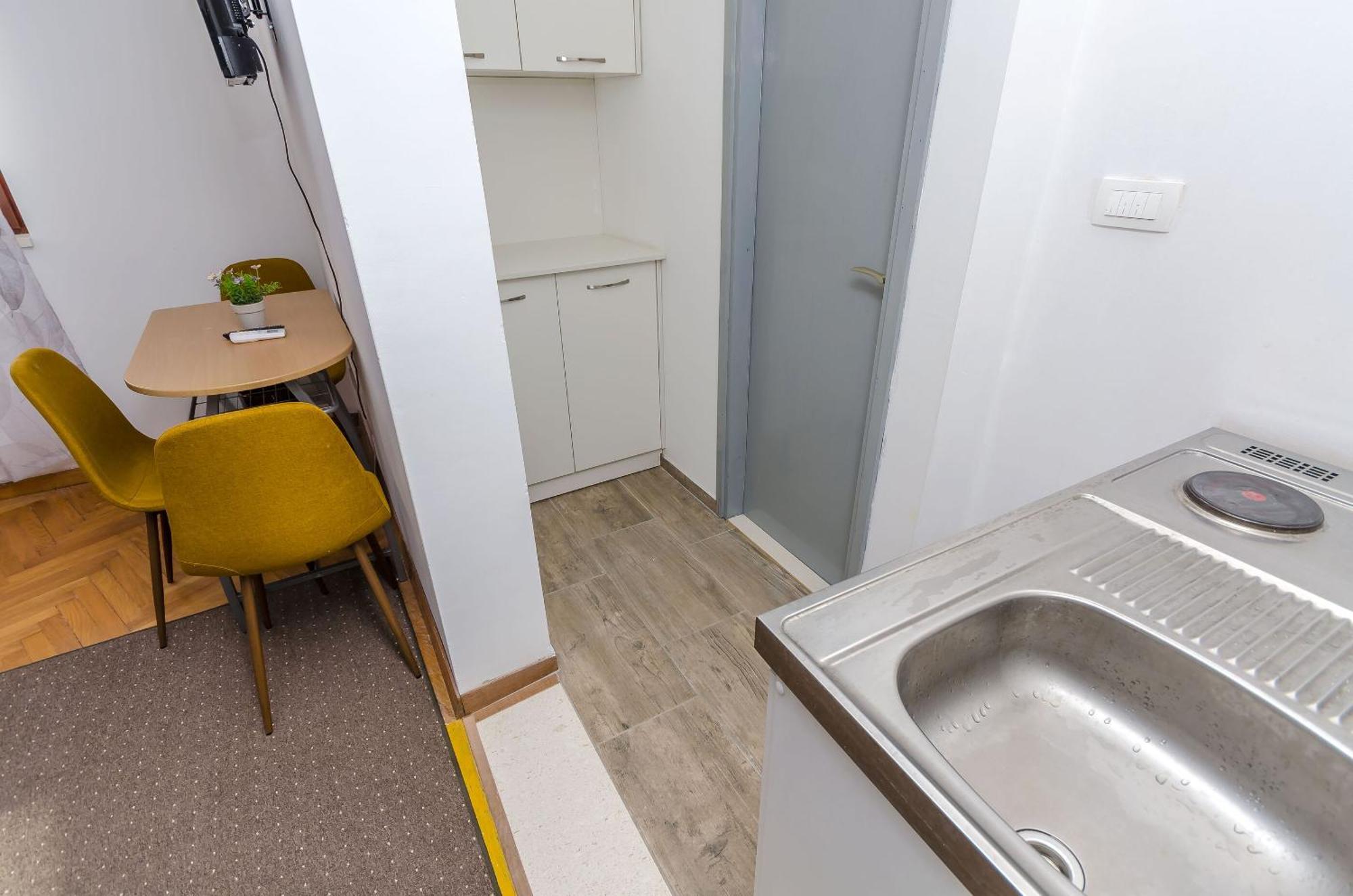 Apartments Tabak Трогир Екстериор снимка