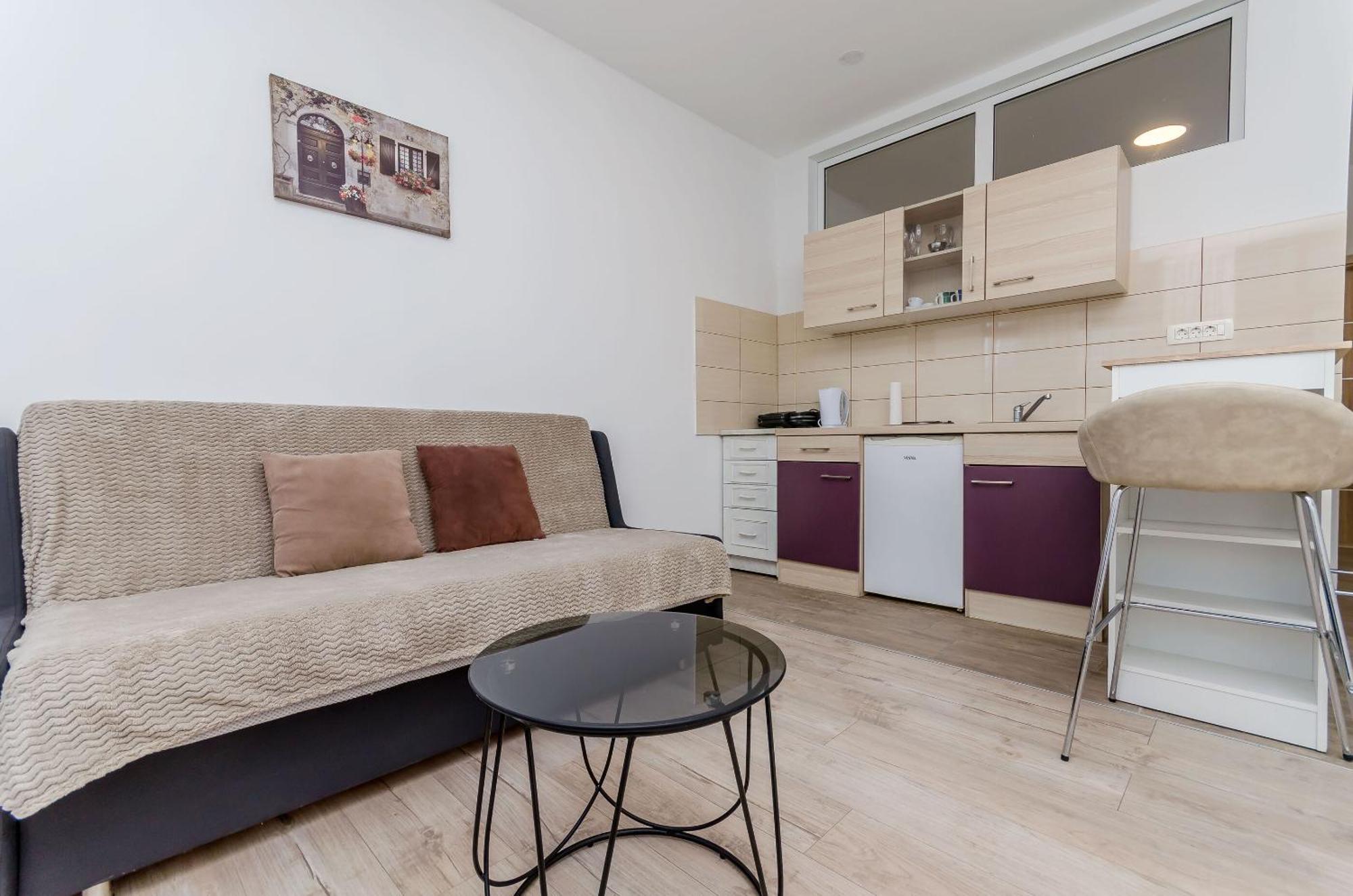 Apartments Tabak Трогир Екстериор снимка