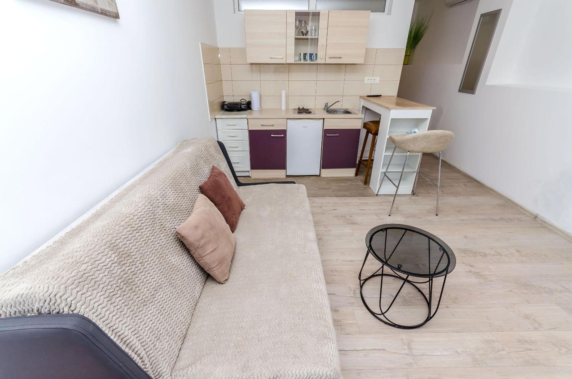 Apartments Tabak Трогир Екстериор снимка
