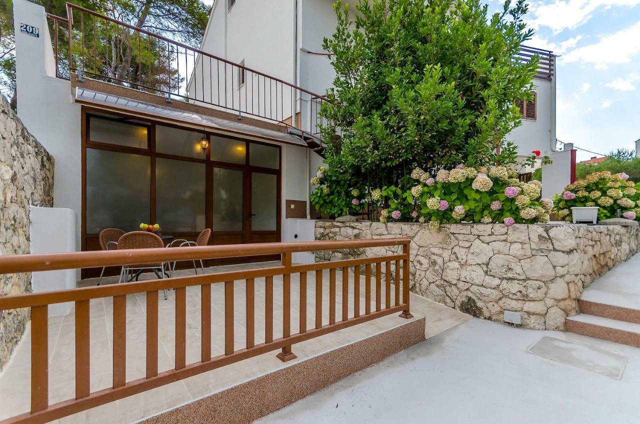 Apartments Tabak Трогир Екстериор снимка